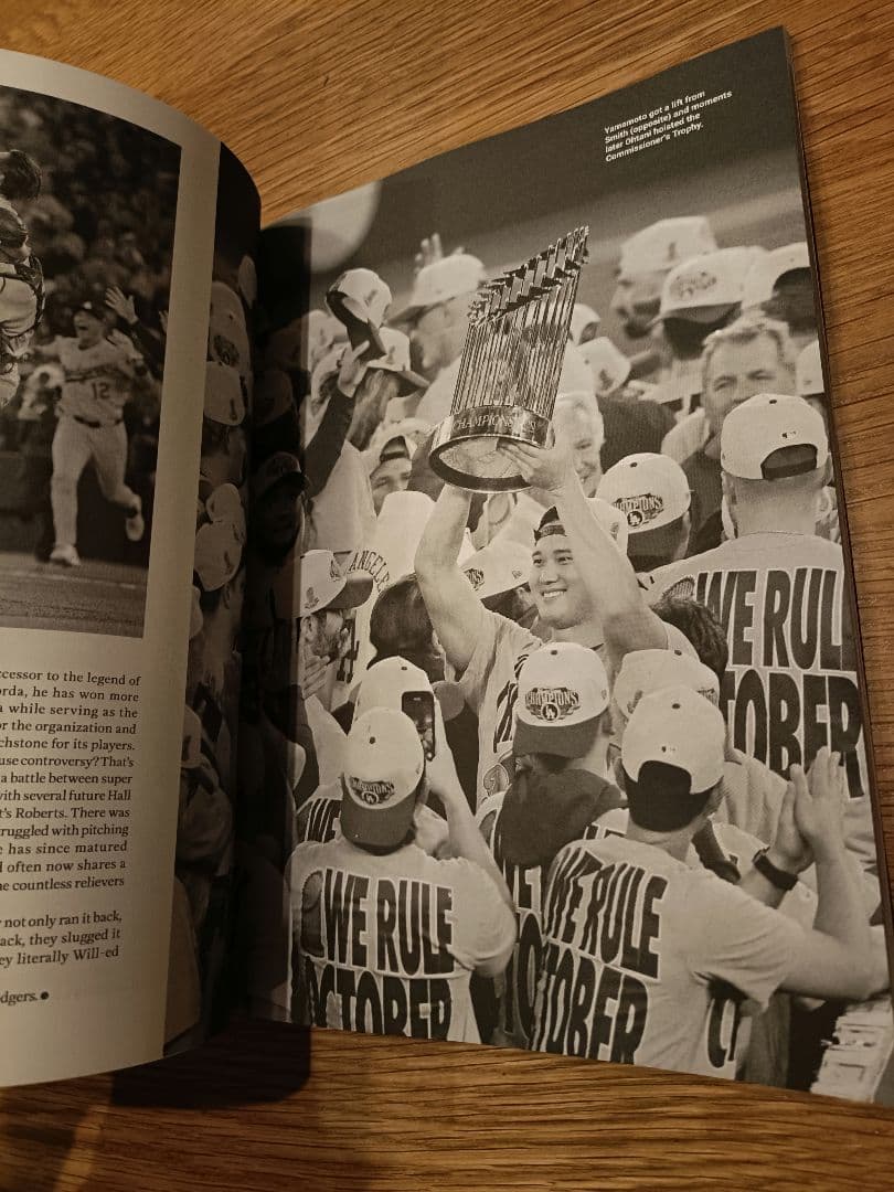 ロサンゼルス・タイムズ ドジャース 2025年　特別号　大谷翔平　山本由伸