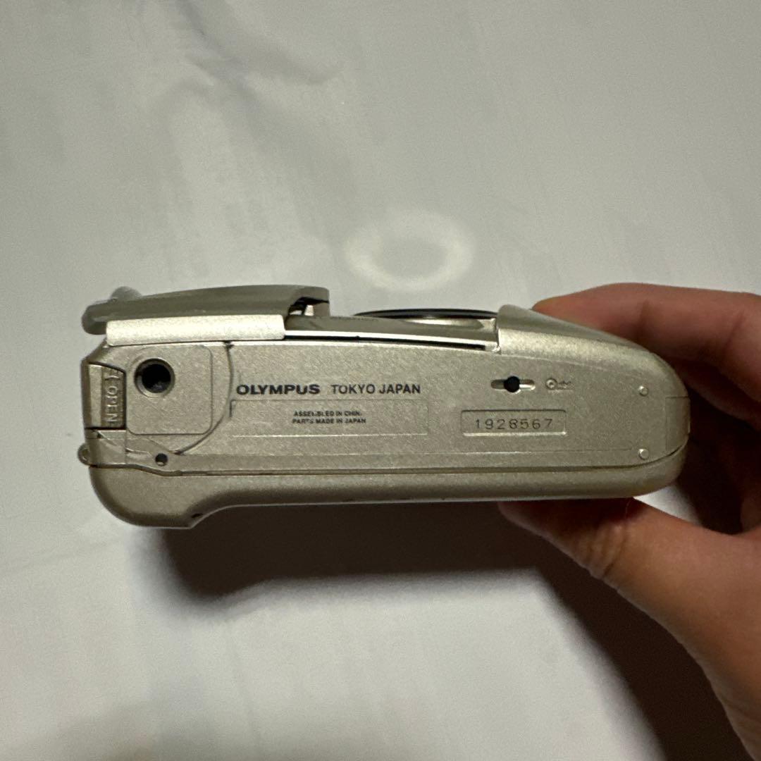 OLYMPUS Stylus Epic ZOOM 80 シルバー中古