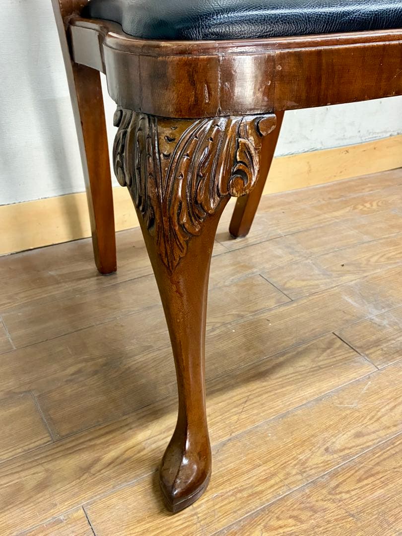 管445☆イギリス製☆Lloyd's Antiques☆クィーンアンチェアー