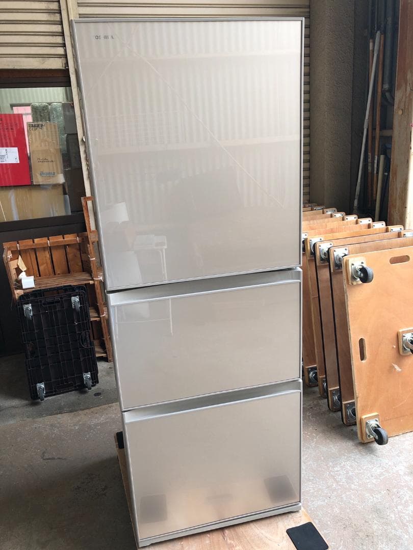 全国送料無料 東芝 冷蔵庫 330L GR-K33SXV 2018年 ファミリー