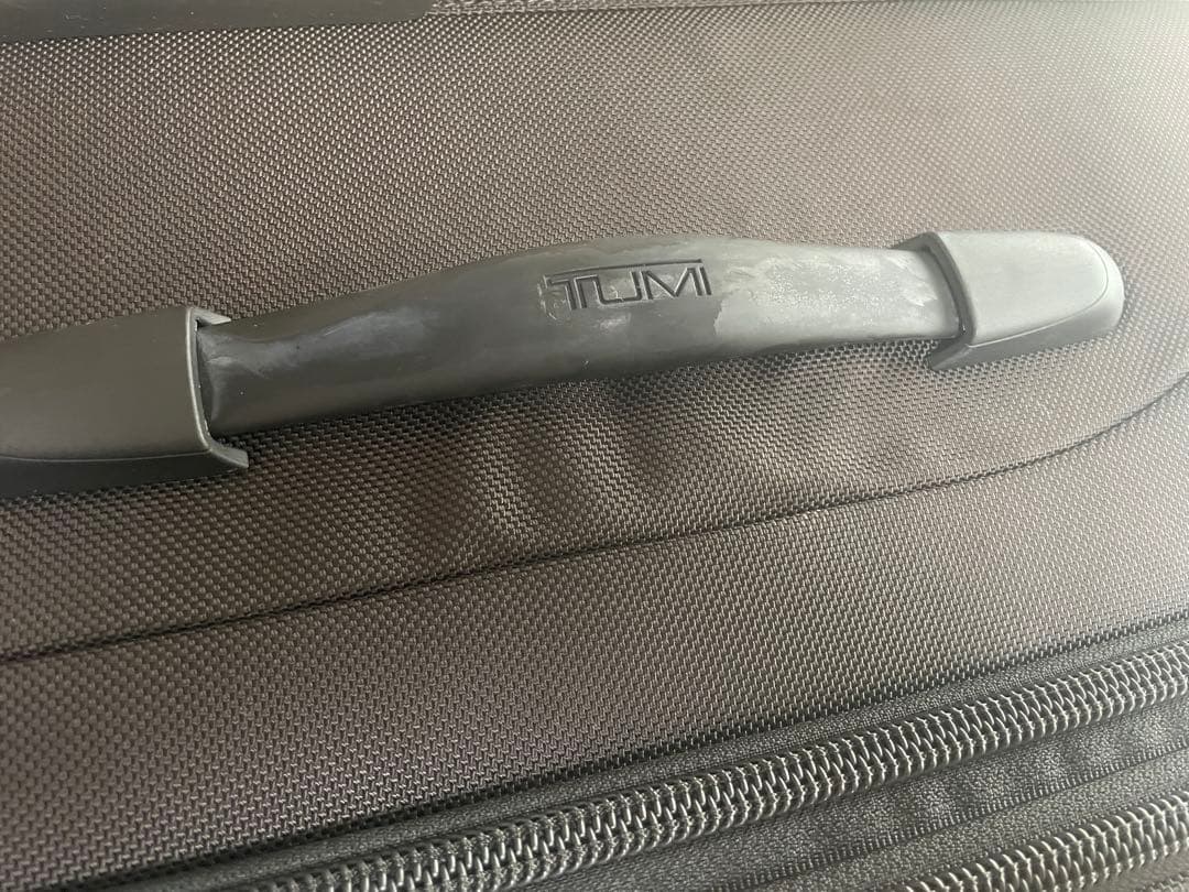 TUMI ブラック キャリーケース 22020DH 中古　中袋なし