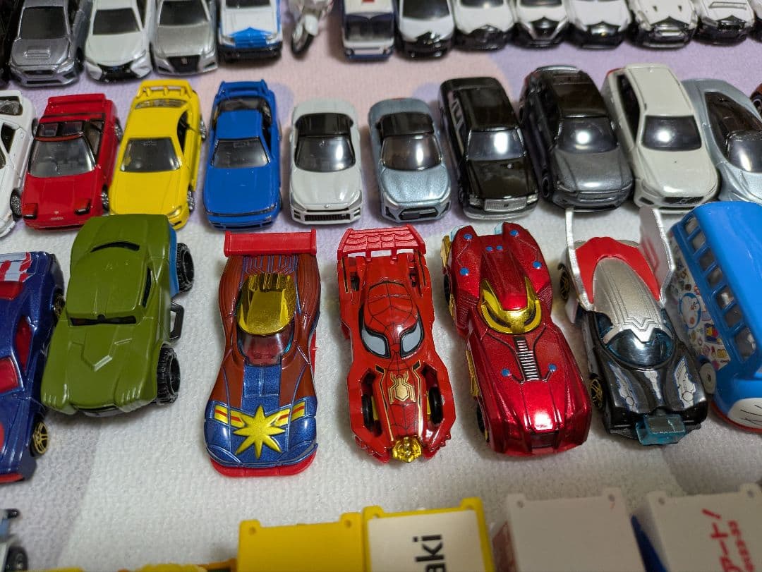 トミカ まとめ売り 350台以上