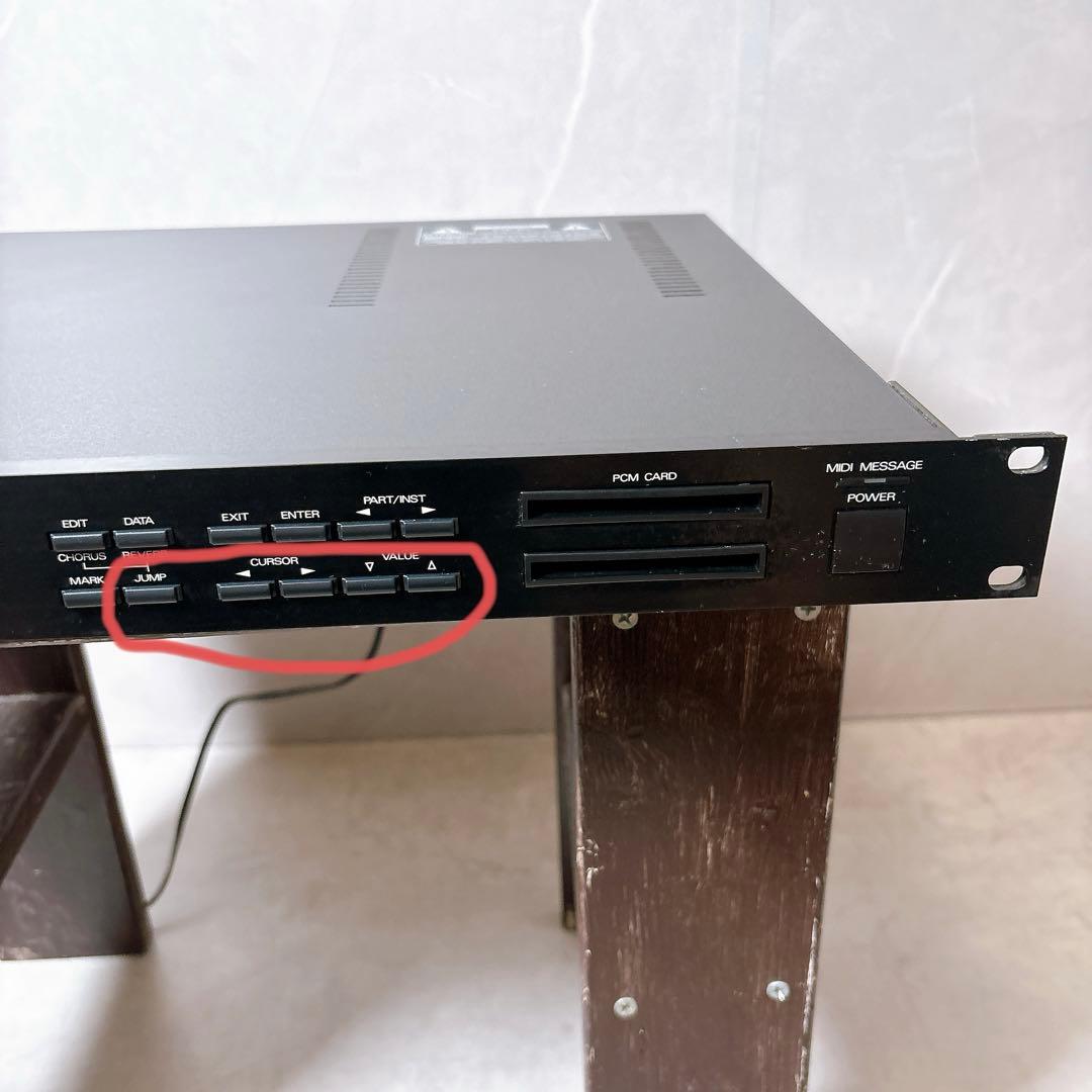 ROLAND U-220 RS-PCMサウンドモジュール 音源モジュール