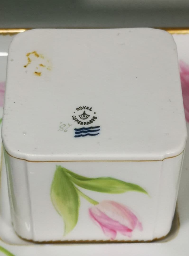 【Antique】  インク壺&トレイ　(レア品)