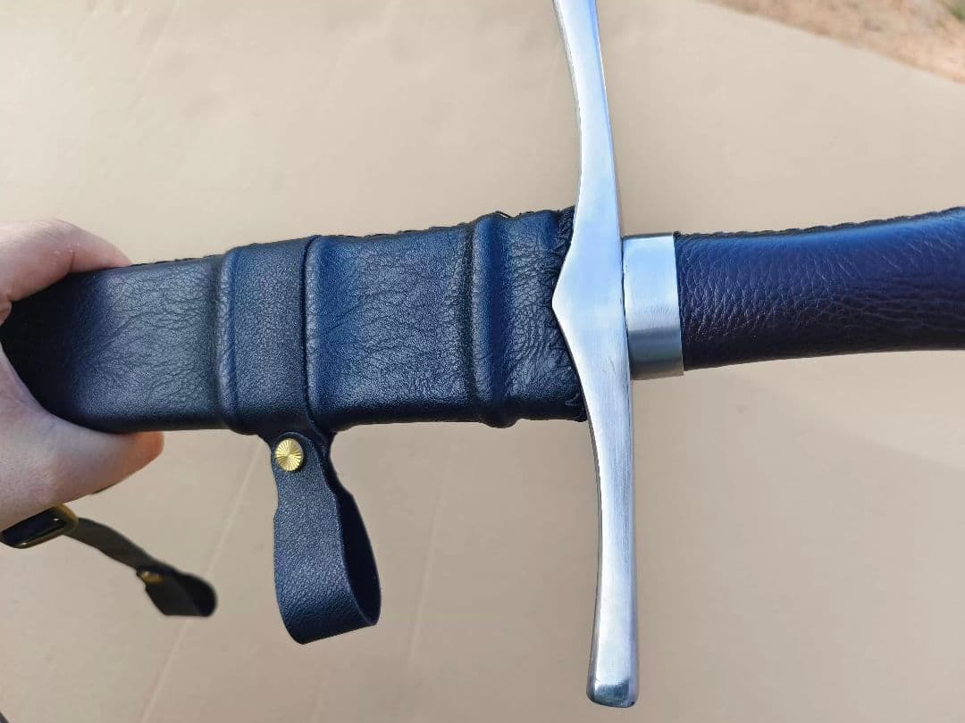 先鋒の騎士 広刃の剣 古兵器 武具 手鍛造打 西洋剣 長剣【希少】高級 鑑賞用