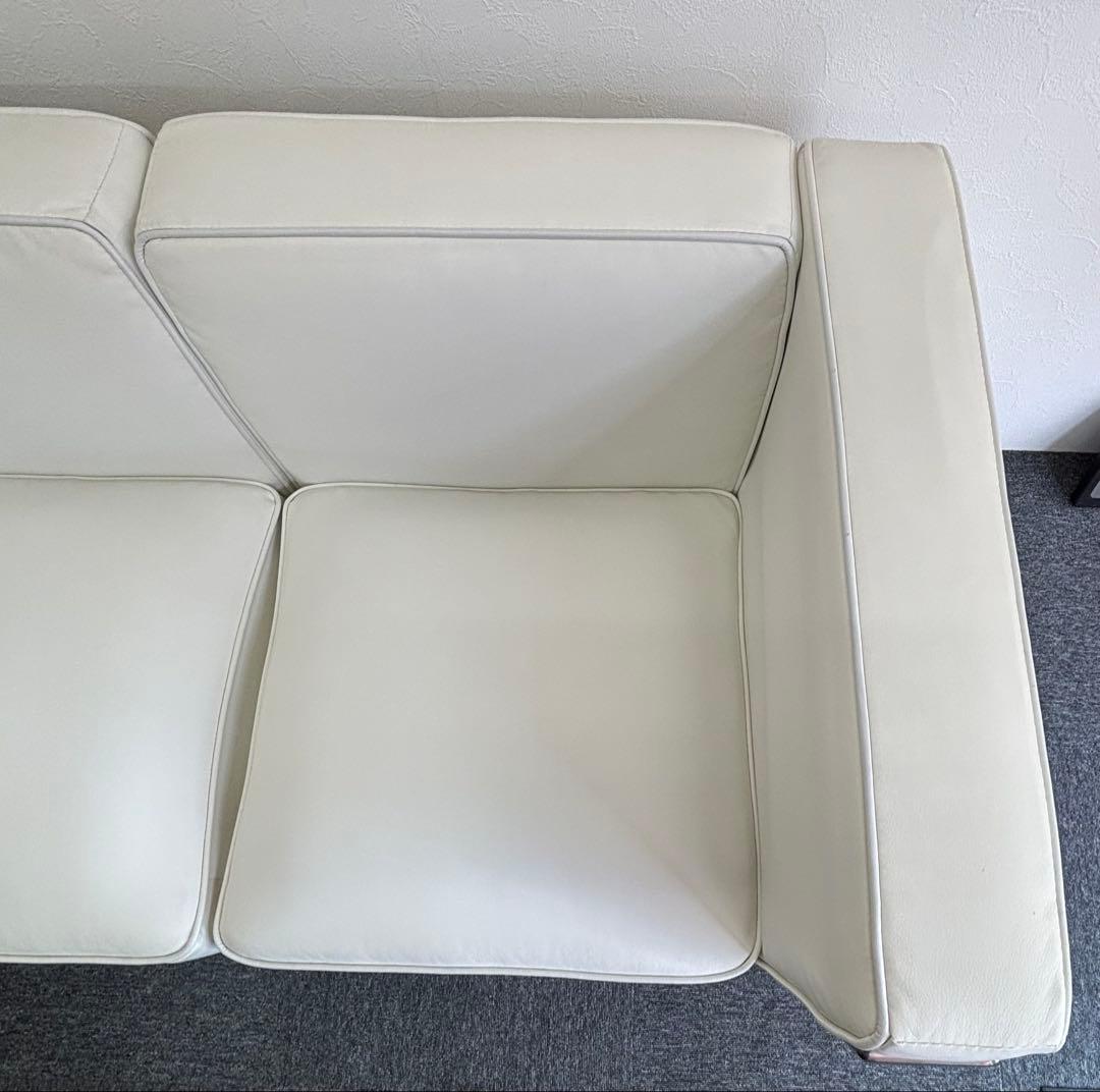 ル・コルビジェ リプロダクト 2人掛け LC2 ソファ ホワイトレザー