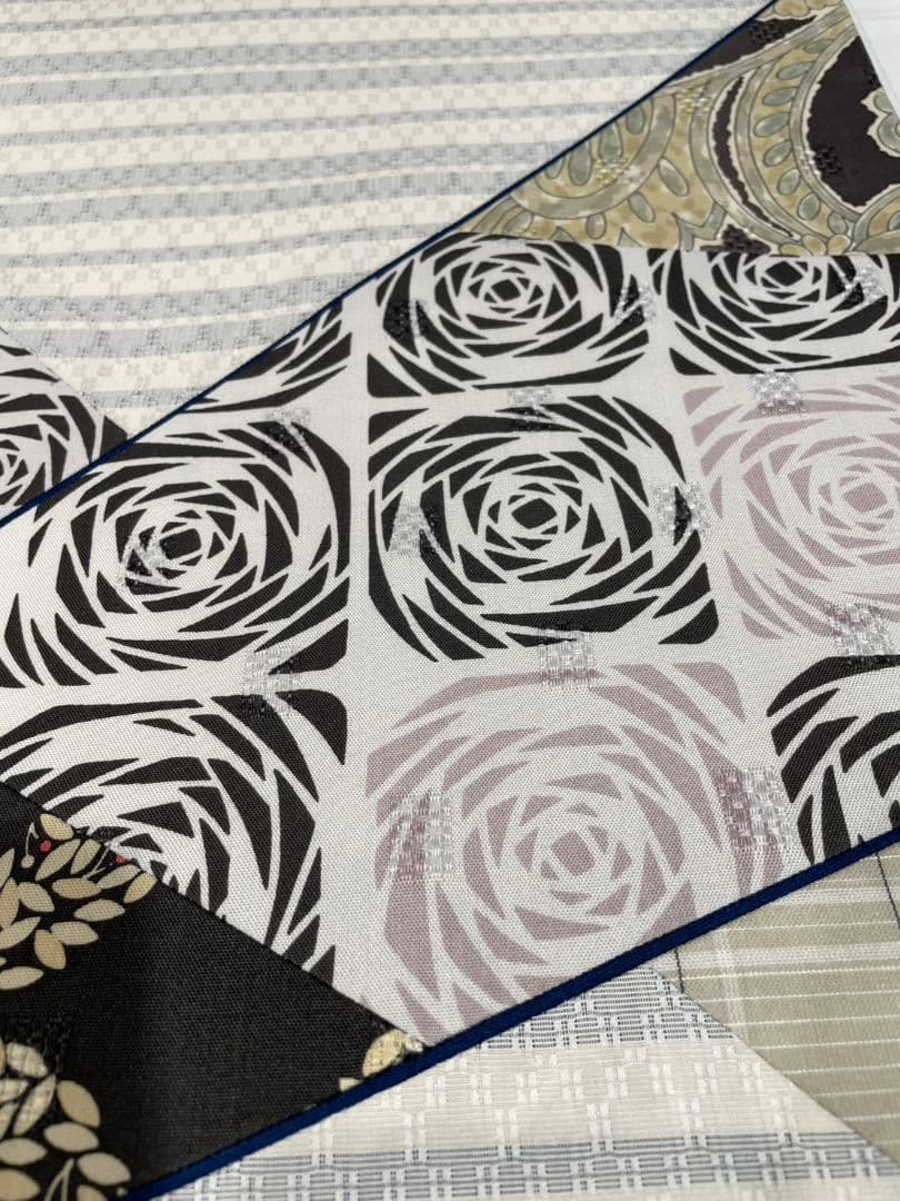 売約済み【おきもの愛好家向き】★★新年未使用　正絹　切り嵌め袋帯★★