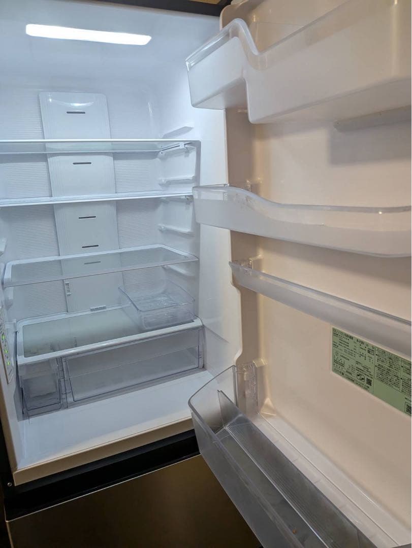 日立　ノンフロン冷蔵冷凍庫　R-V38V