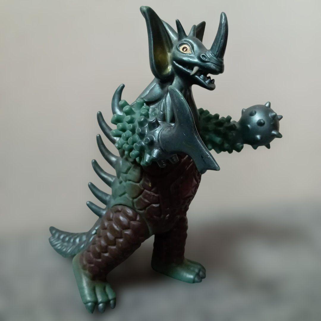 恐竜のおもちゃセット（7体 ）