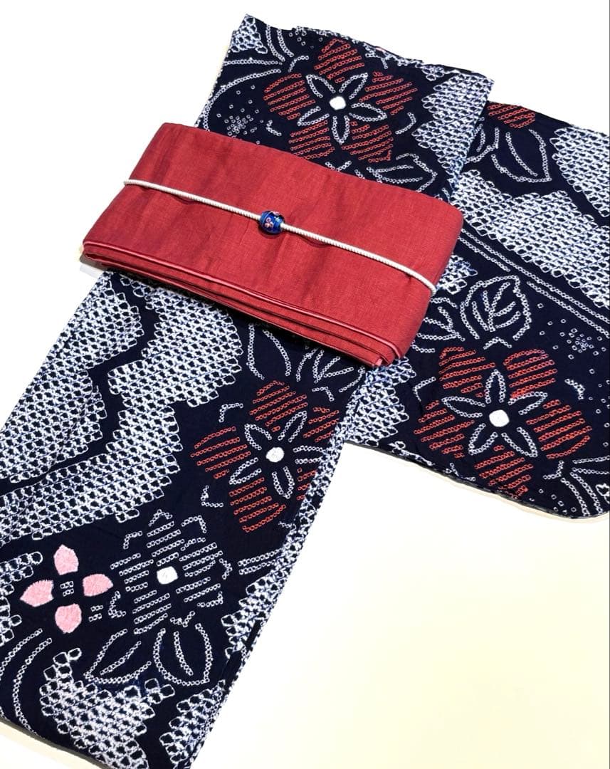 有松絞りの浴衣　花