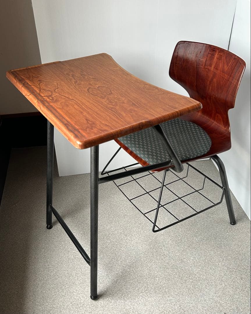 ドイツ　ヴィンテージ　FLOTOTTOフロトット デスク&チェア　学校　机　椅子