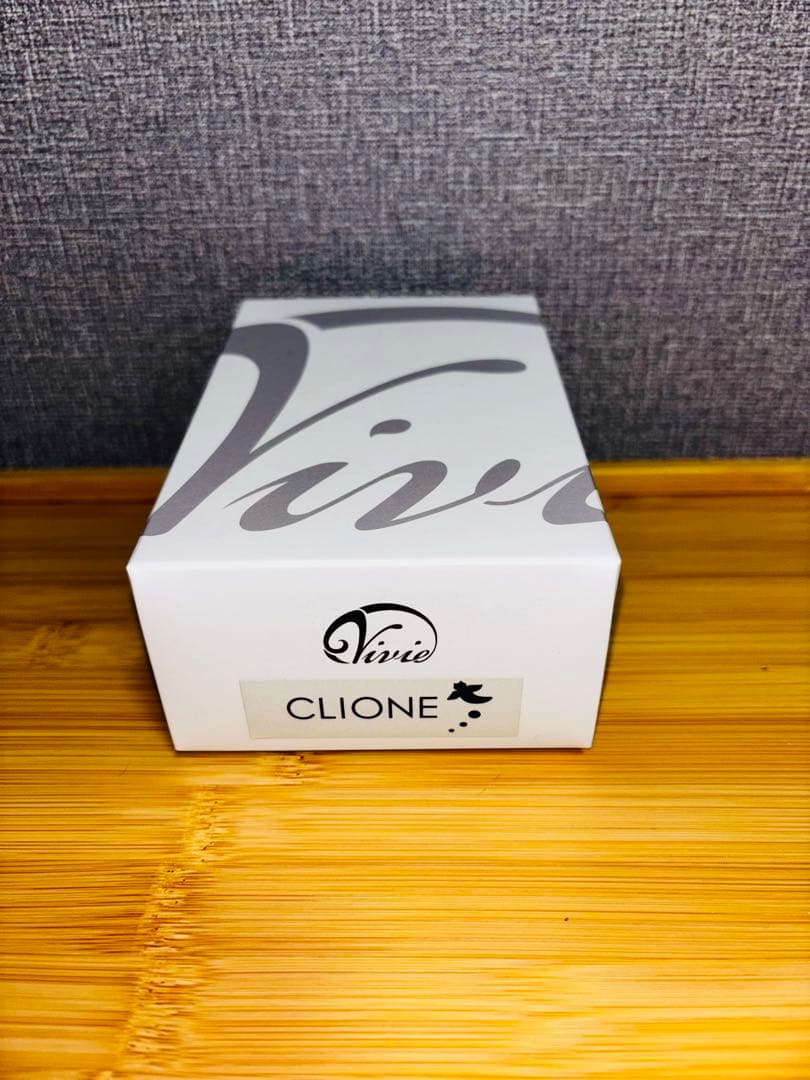 ギター Vivie / CLIONE