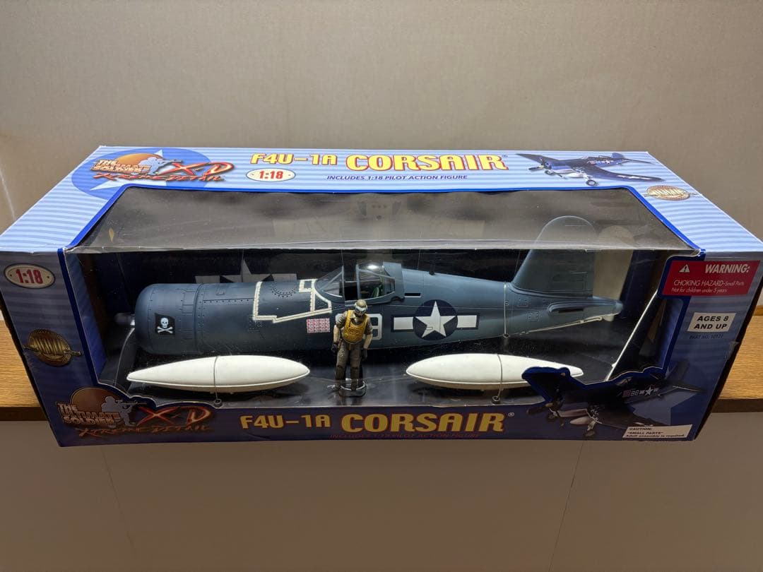 F4U-1A CORSAIR 1:18 スケールモデル