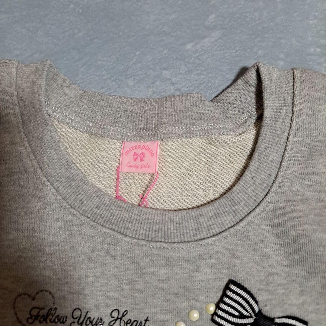 Mezzo piano-junioパールビーズいっぱいパフスリーブトレーナー