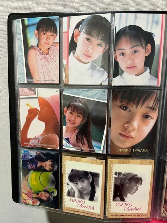 俵小百合、俵有希子、岡本奈月、飯田里穂、中村有沙、大島優子などのカード