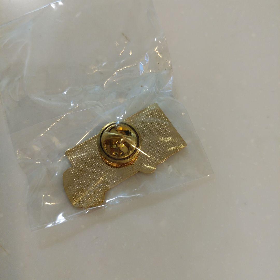 三菱自動車・三菱ふそう ピンバッチ６個セット