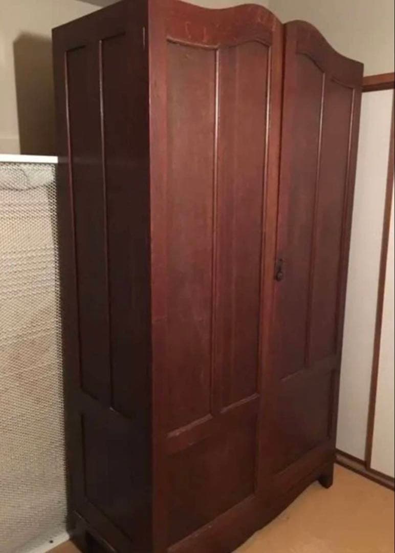 ❤️お値下げ★アンティーククローゼット★シャビーシック★曲線が美しい★定価28万円