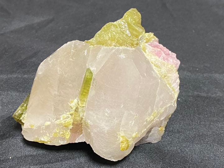 トルマリン　136g