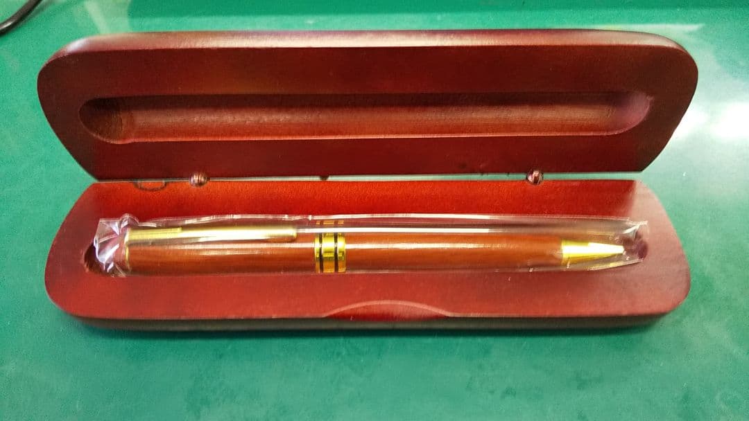 高級ボールペン