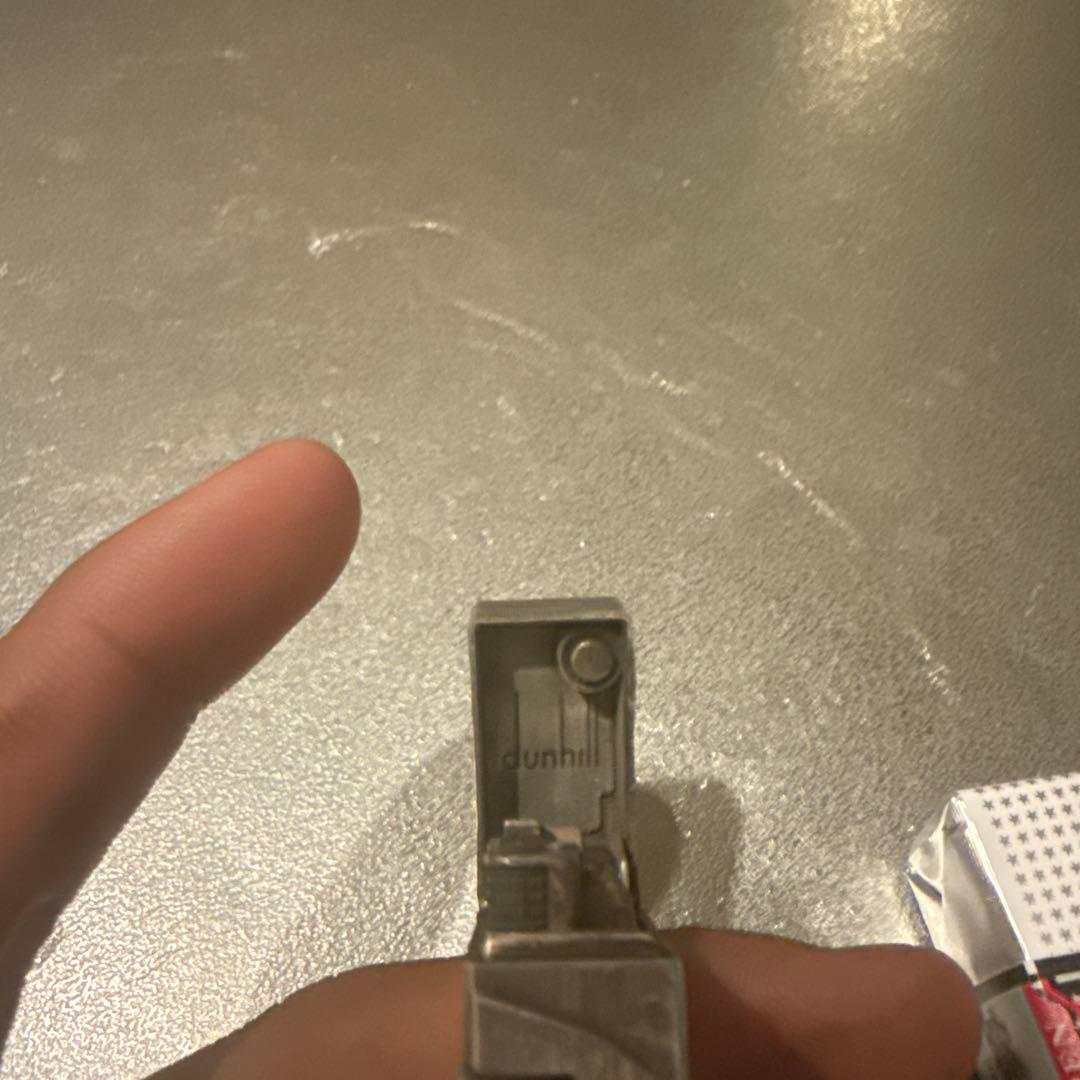 dunhill 金属製ライター 装飾デザイン