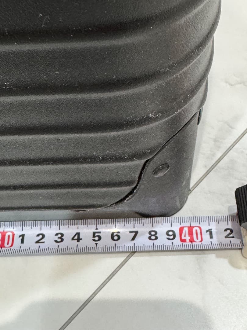 ビジネストローリー RIMOWA サルサ 黒 2輪 軽量 出張に良い機内持込可