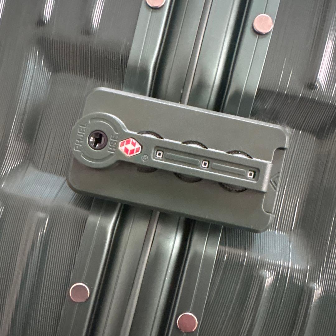 スーツケース アルミフレーム tsaロック保護カバー付き XL6泊7日 グリーン