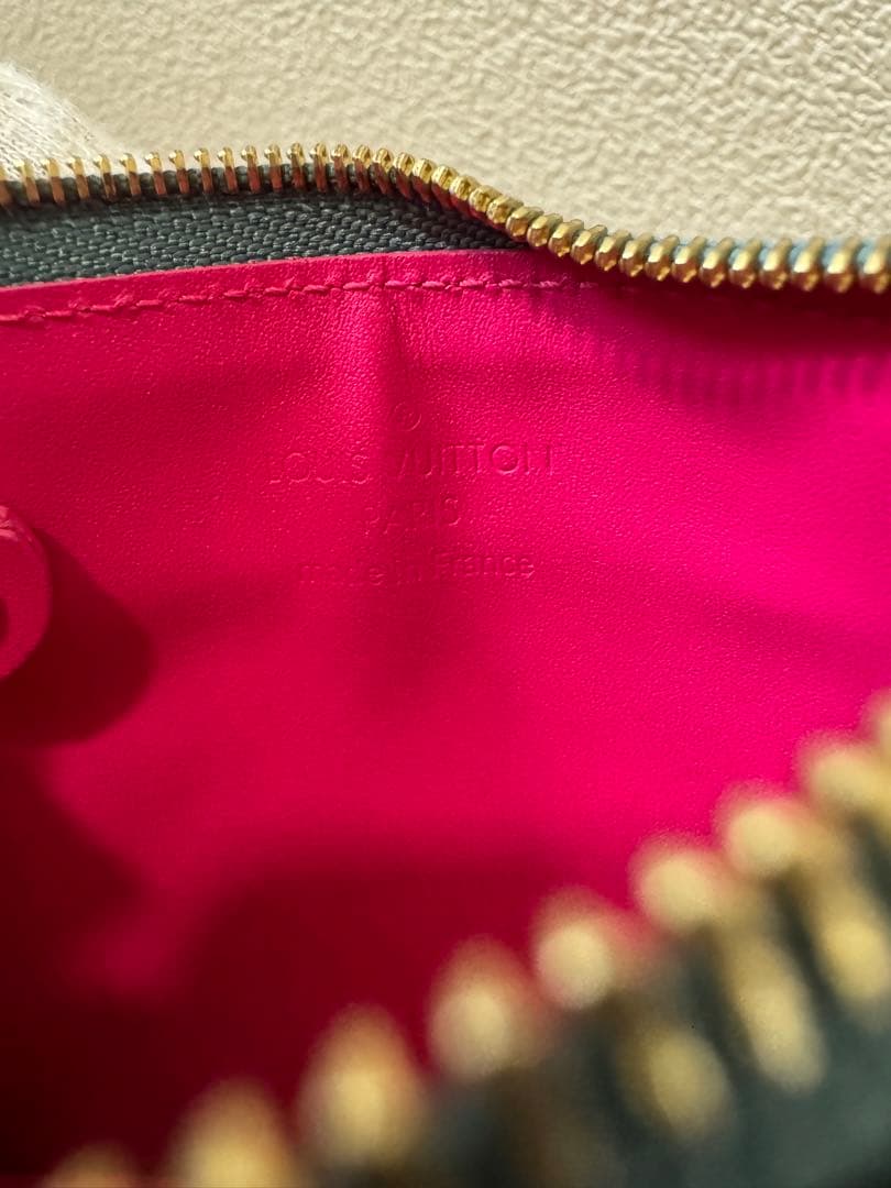 美品 LOUIS VUITTON ヴィトン 2020バレンタイン 財布 セット