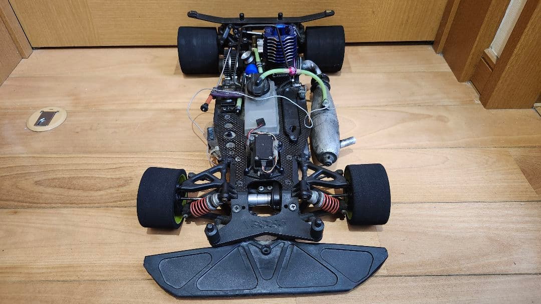 サーパント ベクター エンジンラジコンカー ハチイチ 中古 プロポ メカ付き