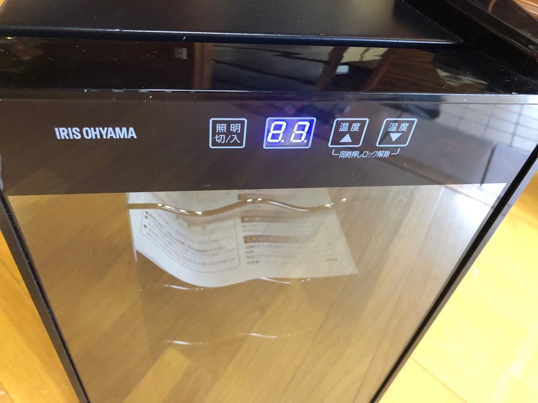 IRIS OHYAMA ワインセラー IWC-P182A