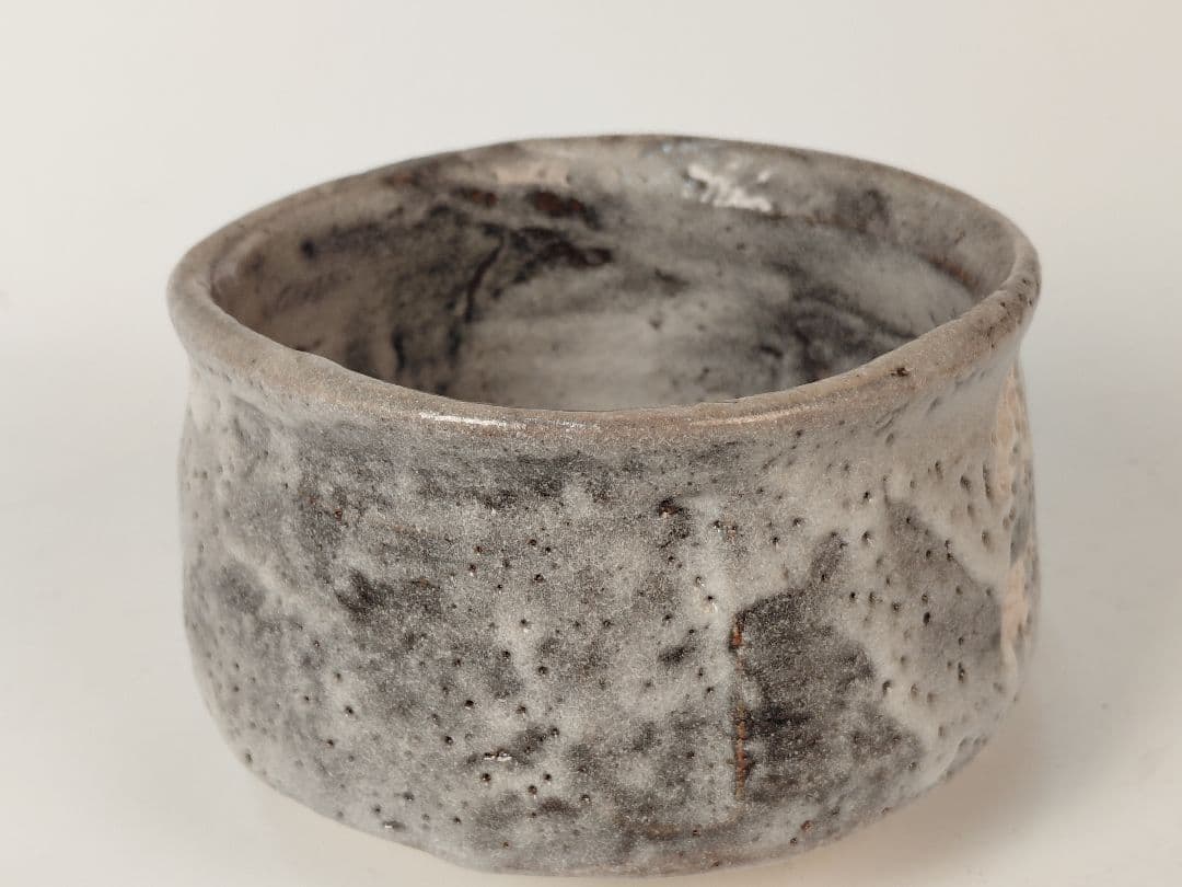 鼠志野抹茶碗　山口茂　志野焼　作家もの