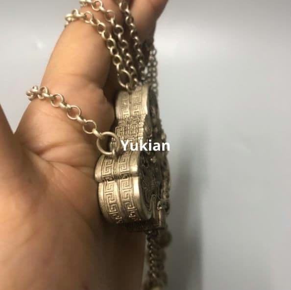 銅製 鎖 麒麟献宝蝶鎖 如意鎖 装飾品 工芸品 美術品 置物