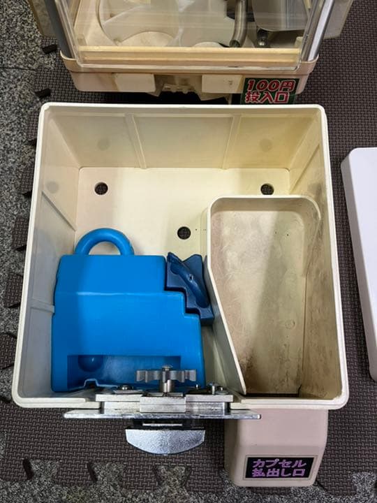 配達相談　ガチャコップ4台　九州長崎佐賀福岡山口熊本大分イベントガチャガチャ本体