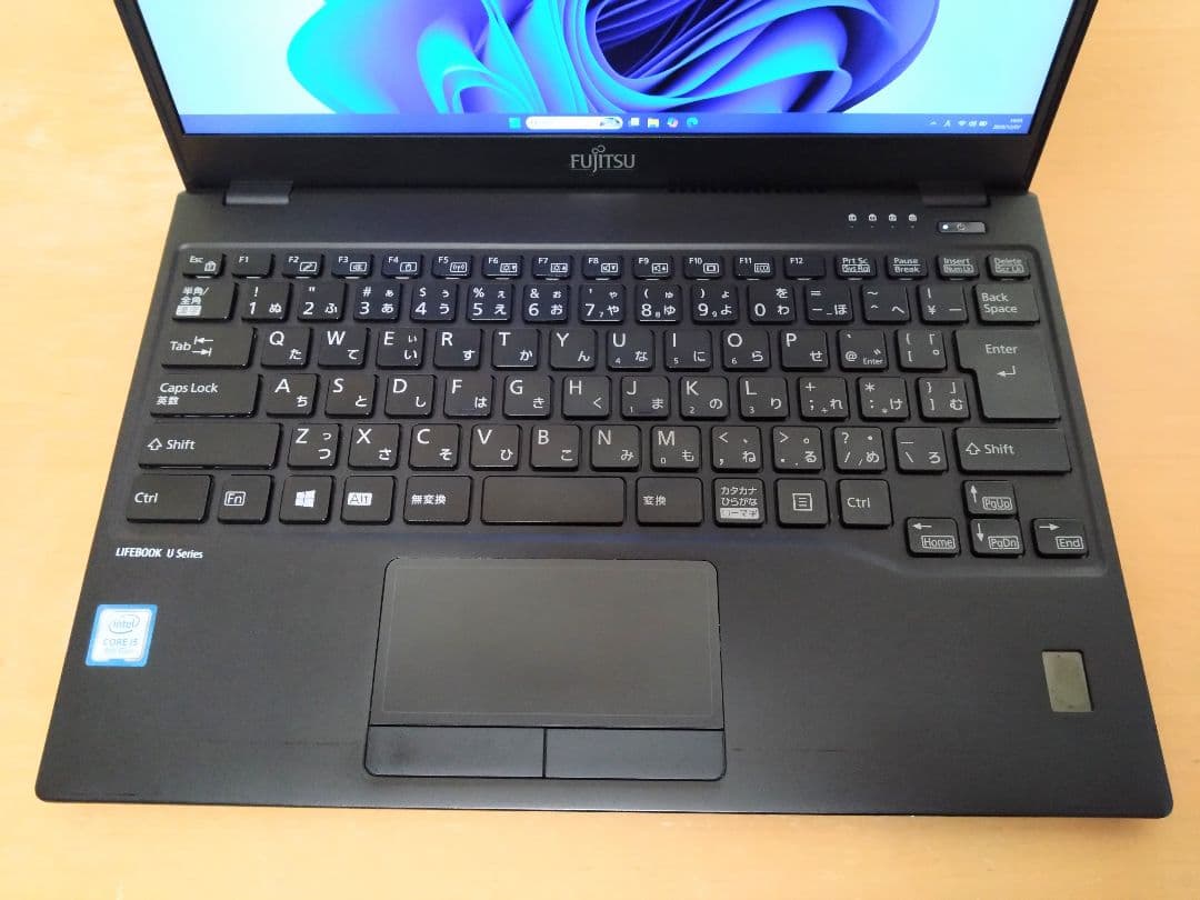LIFEBOOK U939 富士通ノートパソコン メモリ8GB SSD256GB