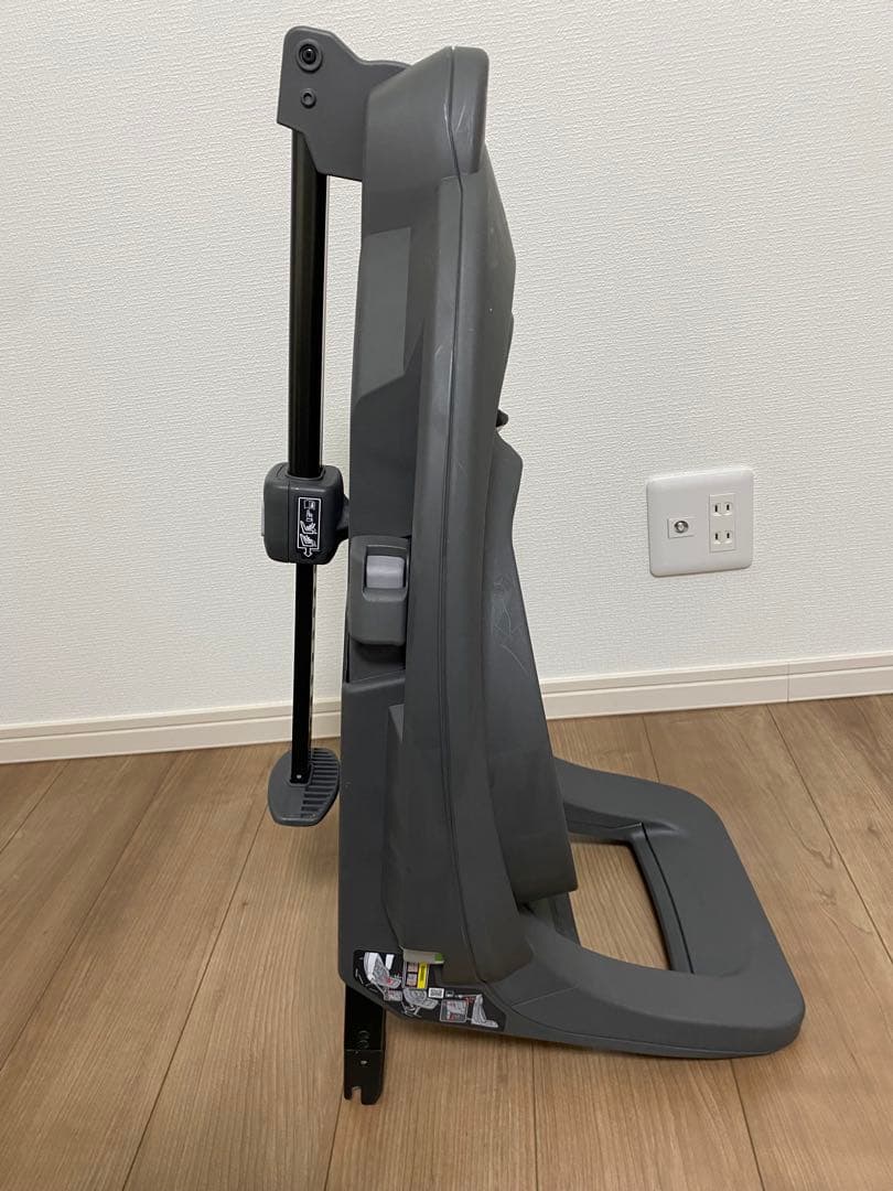 Ｒ*.様 期間限定　Combi チャイルドシート　THE Sシリーズ