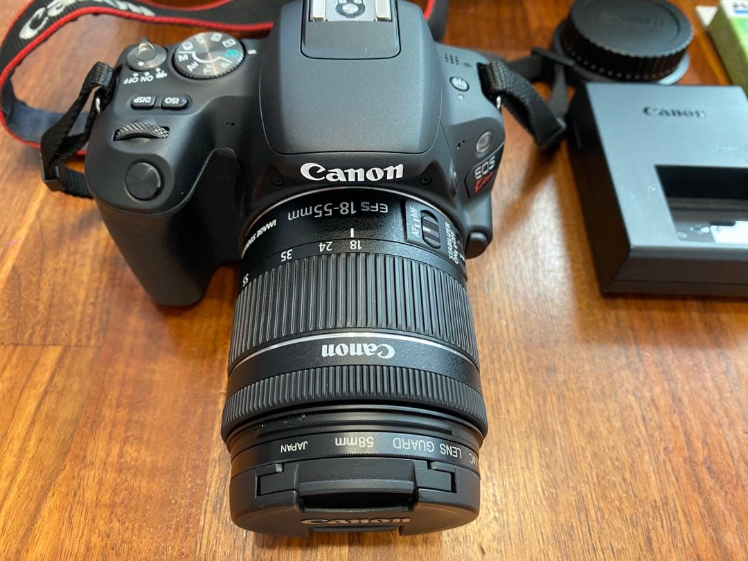 美品　最終値下げ　一眼レフカメラ　デジタルEOS Kiss X9