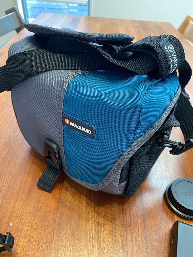 美品　最終値下げ　一眼レフカメラ　デジタルEOS Kiss X9