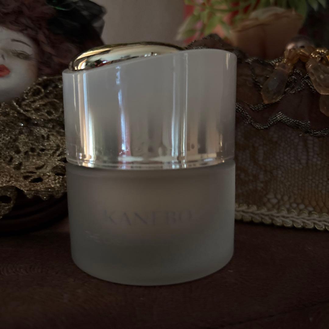 カネボウ　ザ　クリームファンデーション　新品