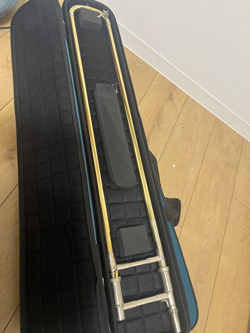 Bach Stradivarius 50BO ベルカット改造 ケース付き