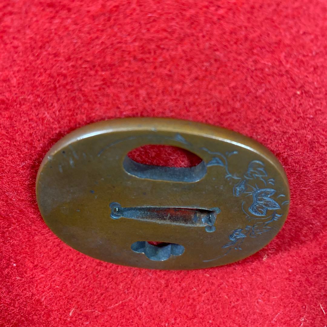 Bー3 日本刀の鍔（つば）　武具　銅製　美術品　工芸品　アンティーク　刀装具