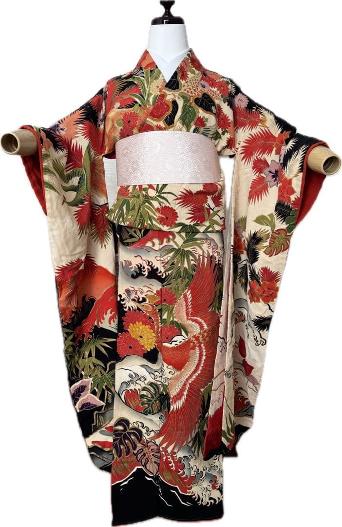年代物　ビンテージ　振袖　孔雀　クジャク　kimono