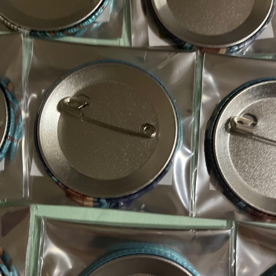 鬼滅の刃 時透無一郎 東武動物公園 動物稽古 グリッター 缶バッジ