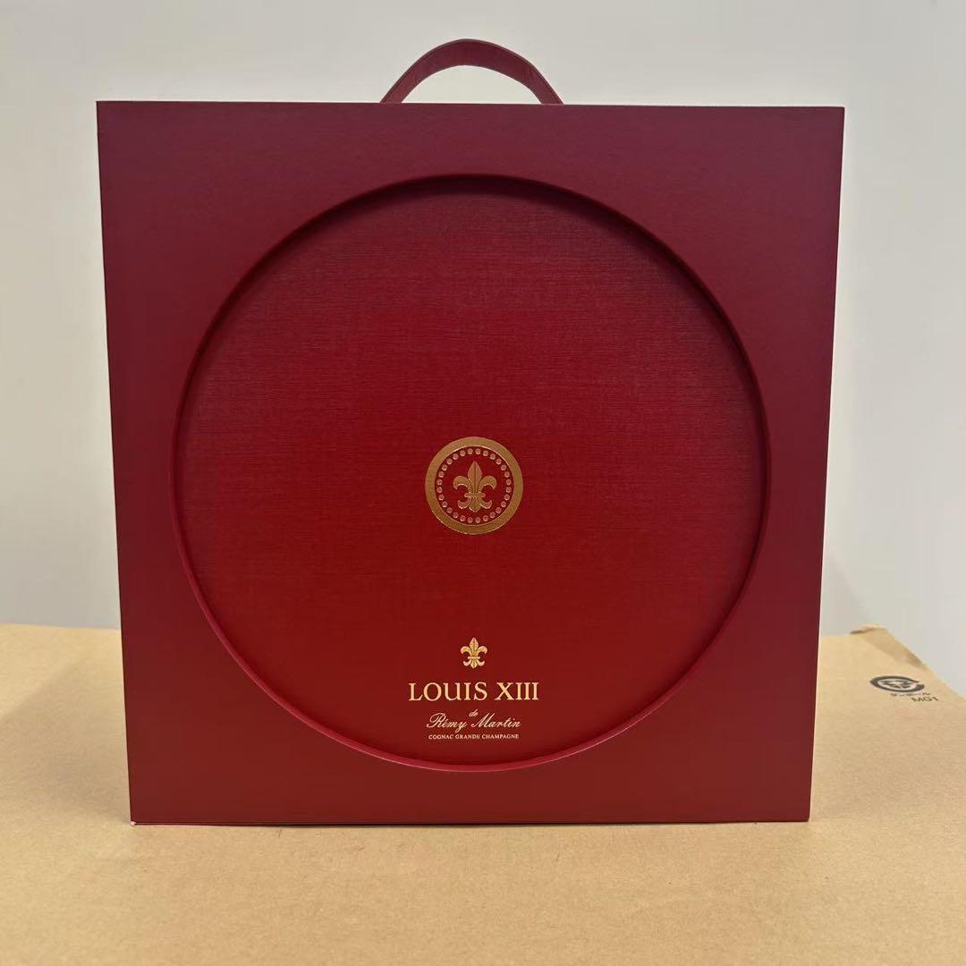 ア*カ様 レミーマルタン ルイ13世 ザ・クラシック 新型 シリアル一致