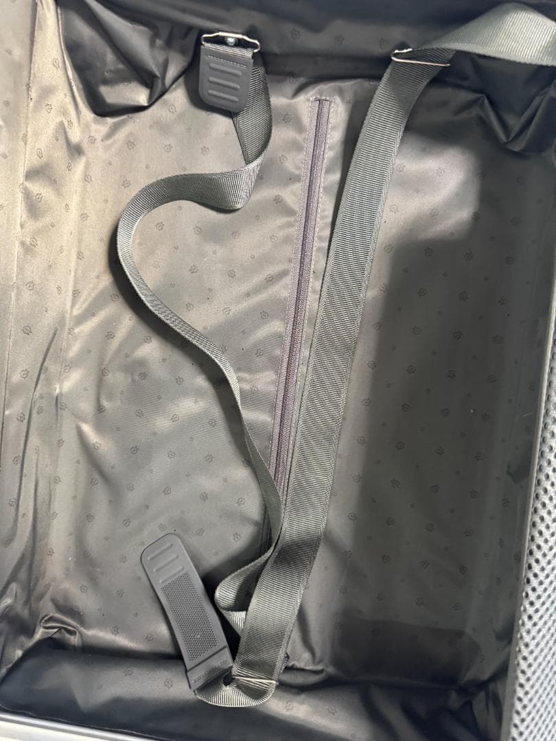 リモワ RIMOWA クラシック キャビン 36L 4輪