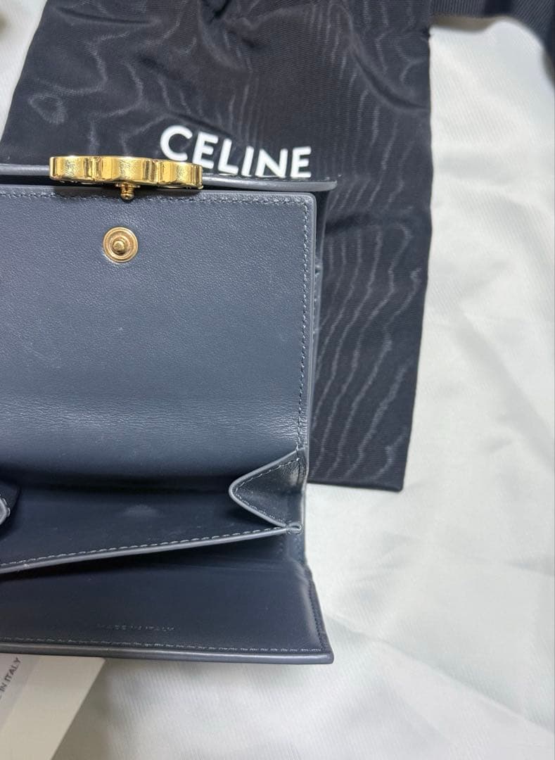 【希少カラー】CELINE トリオンフ　フラップウォレット グレー 三つ折り財布