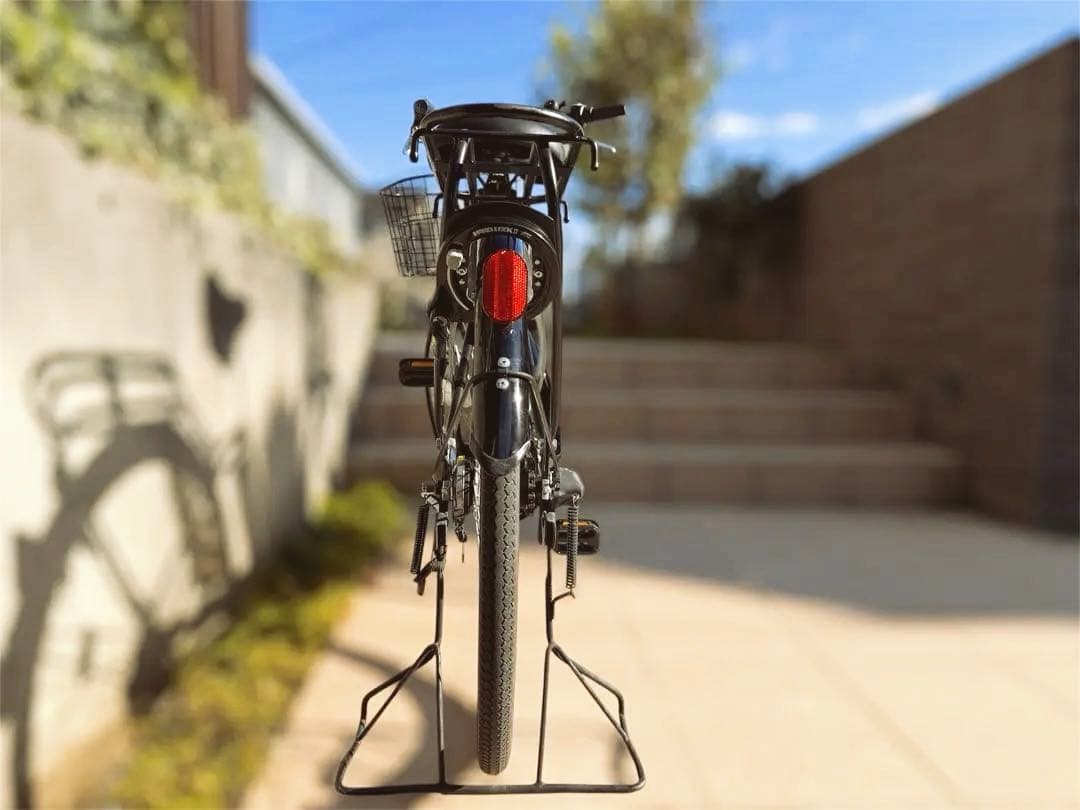 あ*マ様 【美品】電動アシスト自転車 Lumicioブラック