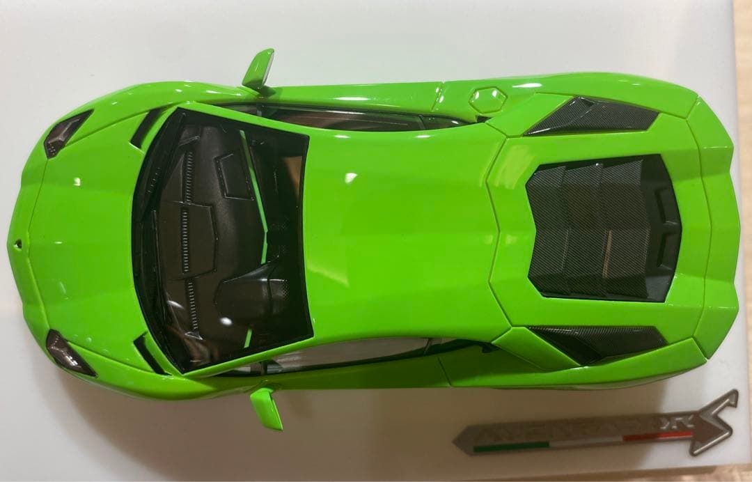 60台限定 メイクアップ　1/43 aventador 2017
