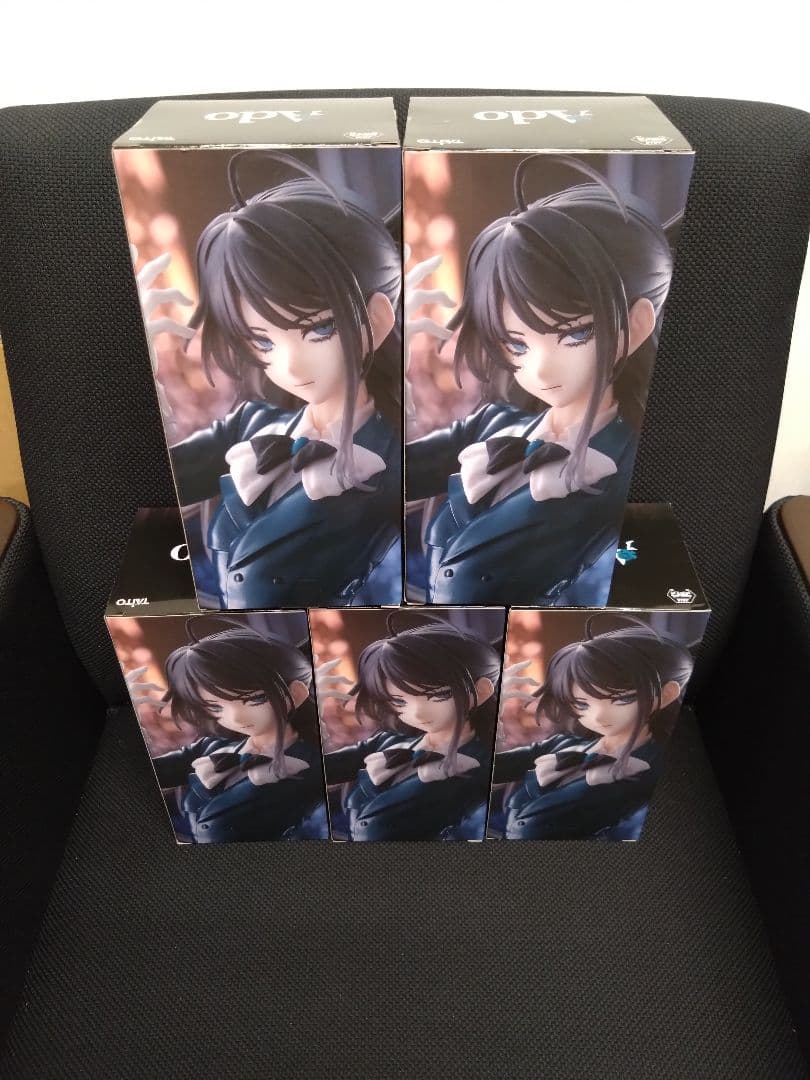 ラウンドワン限定 Ado フィギュア Winter ver. 5個セット