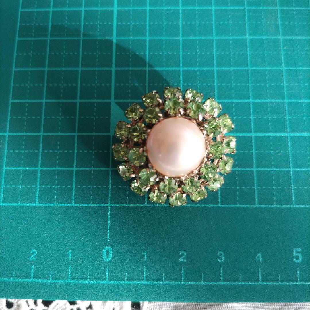 ウランガラス マベパール ヴィンテージ ブローチ