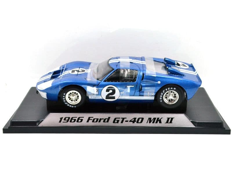 シェルビーコレクティブルズ 1966フォード GT40 MKII #2 ブルー