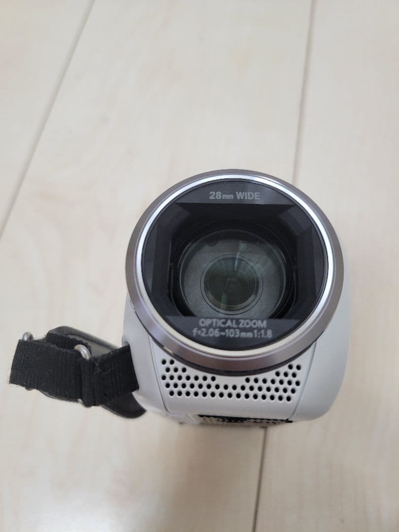 美品　Panasonic HC-V480MS ビデオカメラ・三脚セット